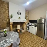 De La Marquise, Maison Perigourdine De Charme, En Pierre, A 2min A Pieds De La Cite Medievale De 萨尔拉拉卡内达