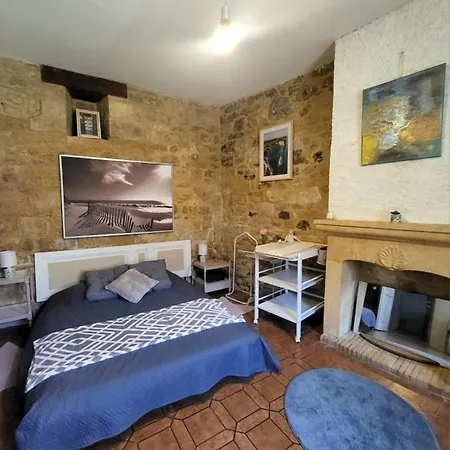 度假居 De La Marquise, Maison Perigourdine De Charme, En Pierre, A 2min A Pieds De La Cite Medievale De *